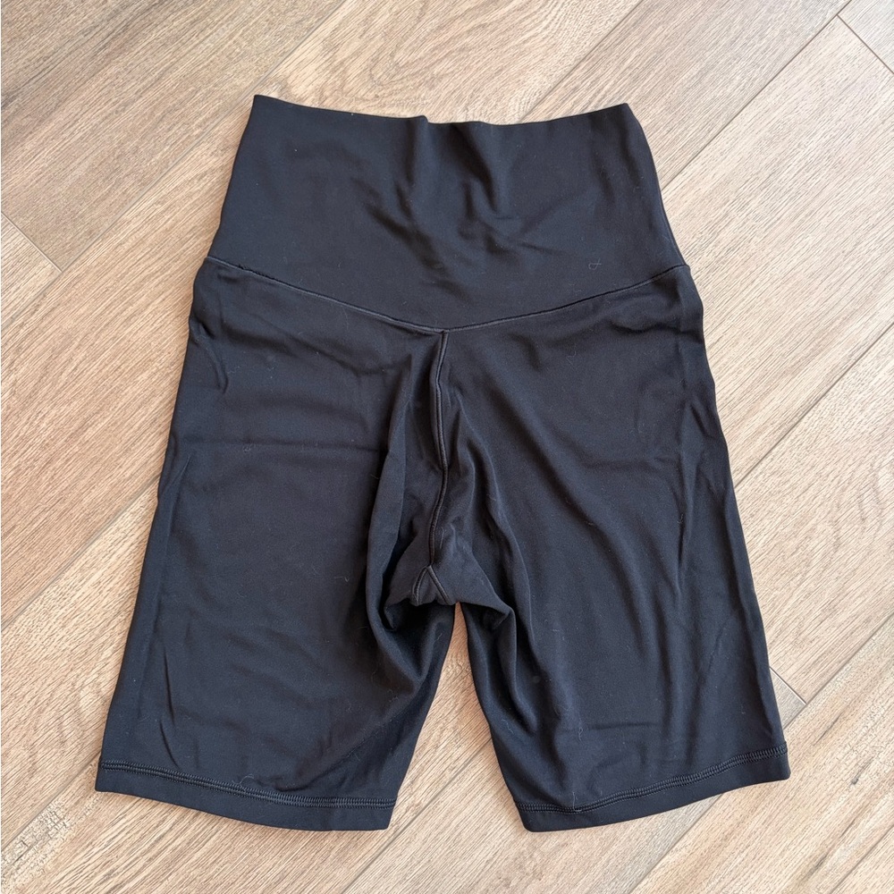 Offline by Aerie Real Me Bike Shorts 7” Inseam- Medium - Picture 2 of 3